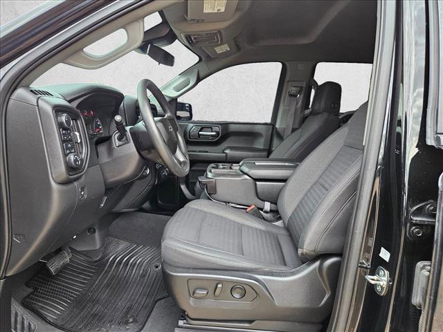 Used 2022 Chevrolet Silverado 1500 Custom Trail Boss AWD/4WD image 14