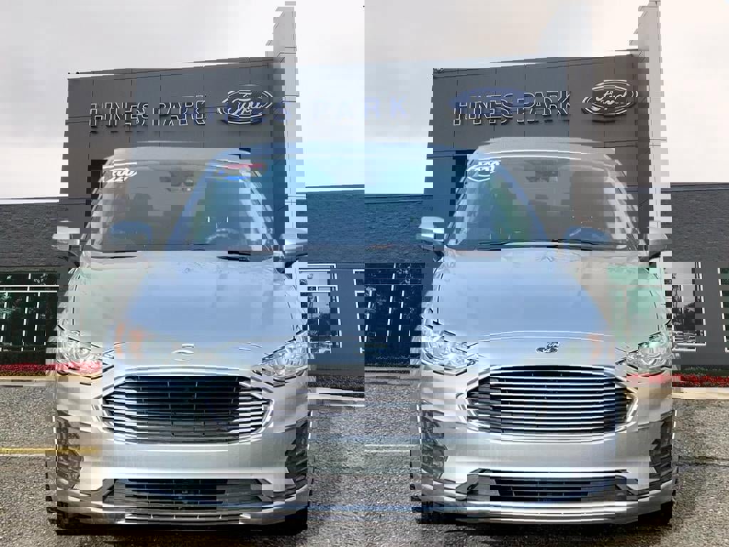 Certified 2020 Ford Fusion SE image 8