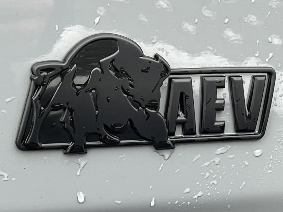 Used 2024 Chevrolet Silverado 2500 ZR2 w/ ZR2 Bison Edition image 9