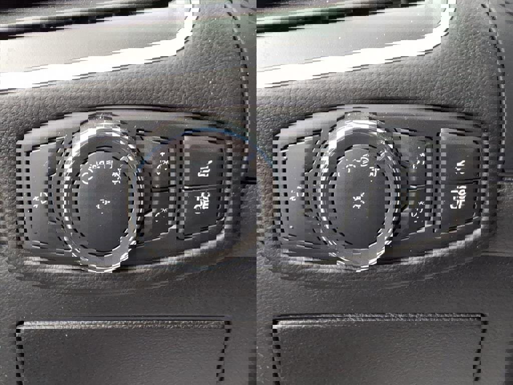 Certified 2022 Ford Edge SEL w/ Convenience Package image 27