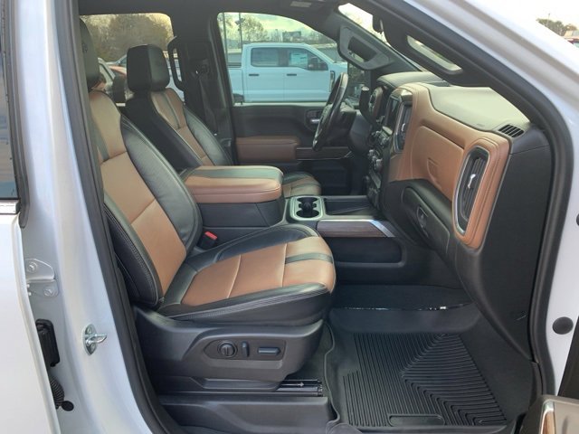 Used 2023 Chevrolet Silverado 2500 High Country w/ Z71 Off-Road Package image 15