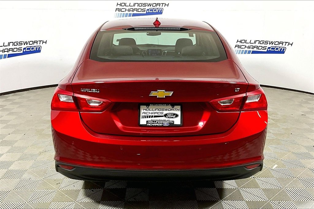 Used 2024 Chevrolet Malibu LT image 4