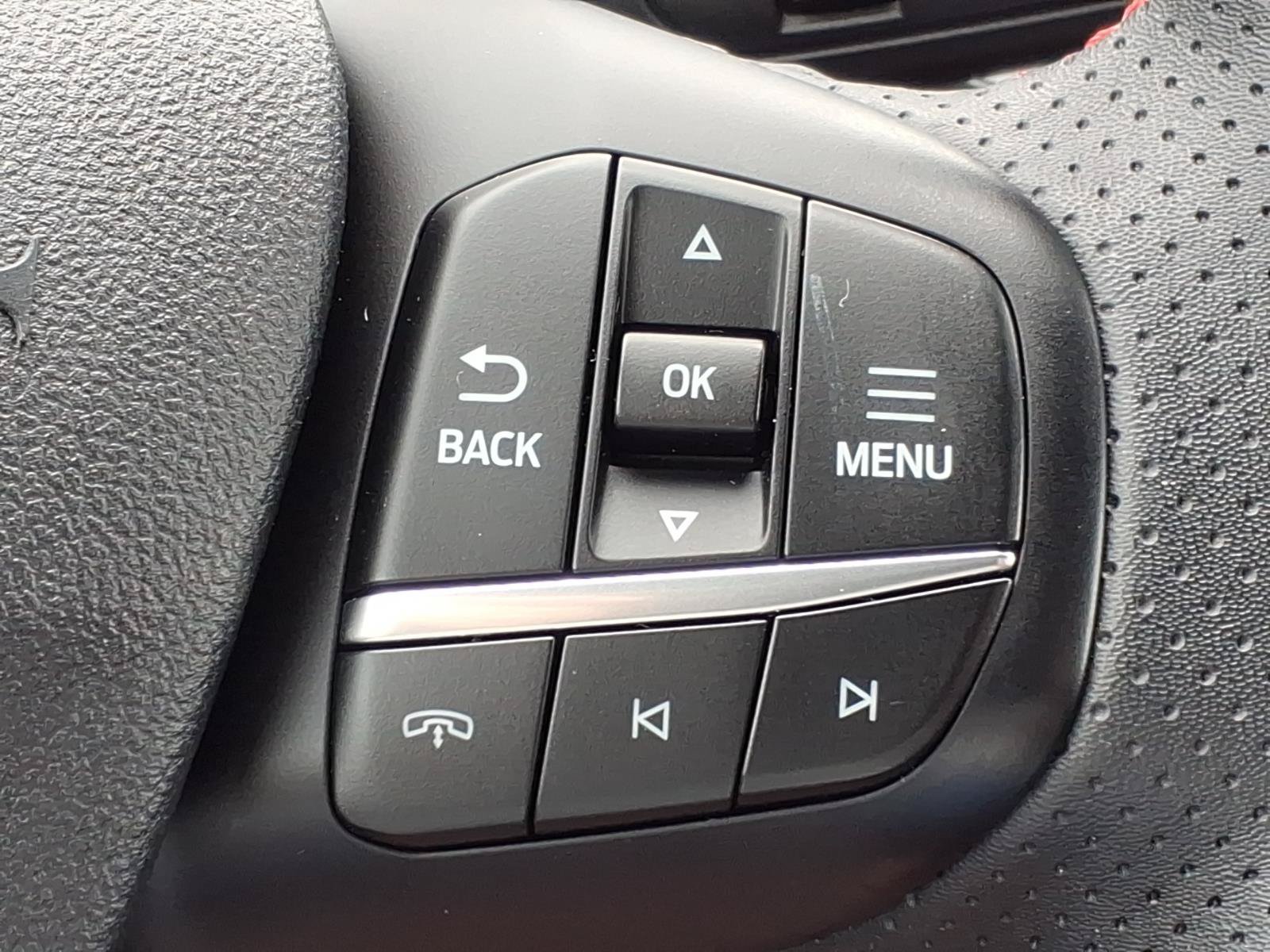 Certified 2024 Ford Escape ST-Line w/ Tech Pack #1 AWD/4WD image 25