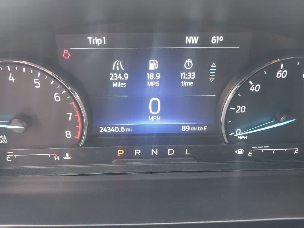 Certified 2023 Ford Explorer XLT w/ Equipment Group 202A AWD/4WD image 3