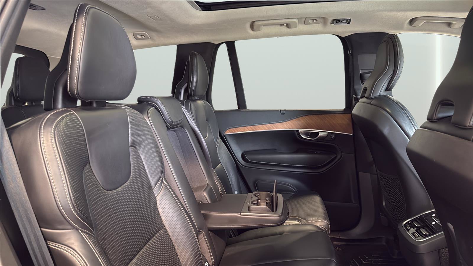 Used 2019 Volvo XC90 T6 Inscription w/ Luxury Package AWD/4WD image 15