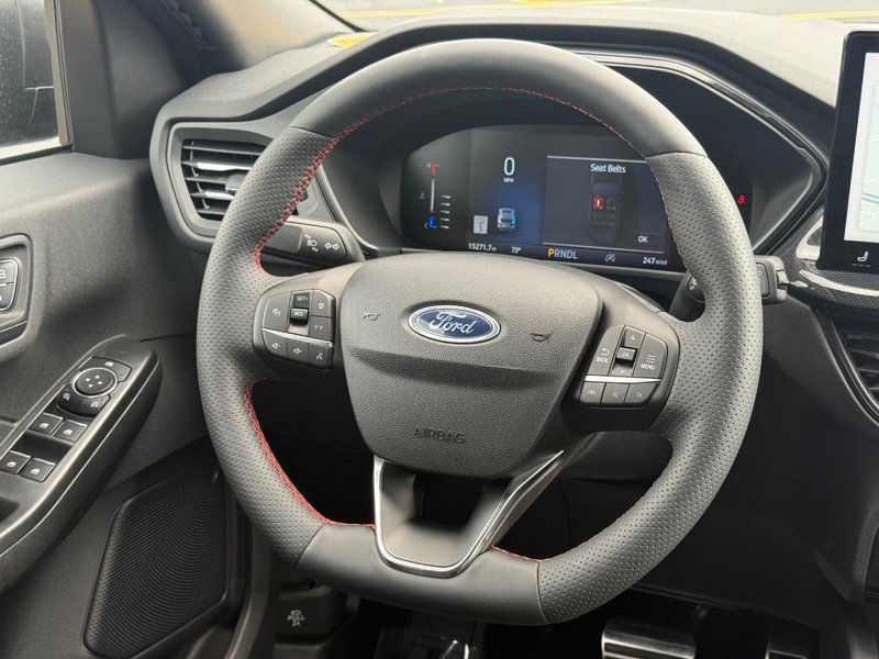 Certified 2023 Ford Escape ST-Line w/ Tech Pack #1 AWD/4WD image 18