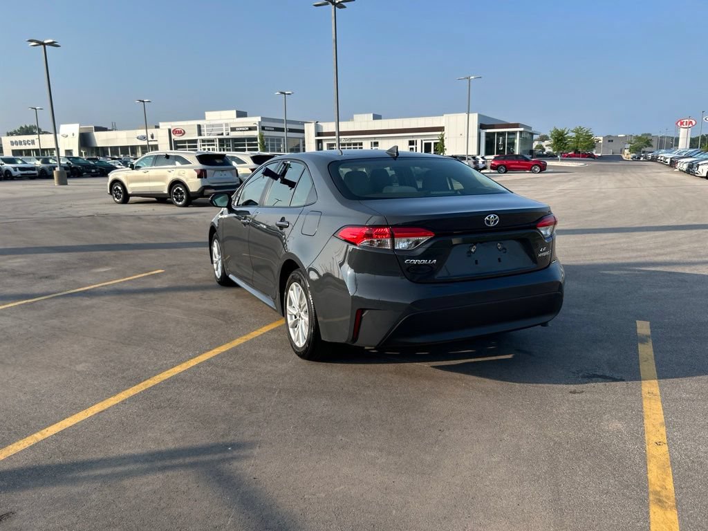 Used 2023 Toyota Corolla LE w/ LE Convenience Package FWD image 26