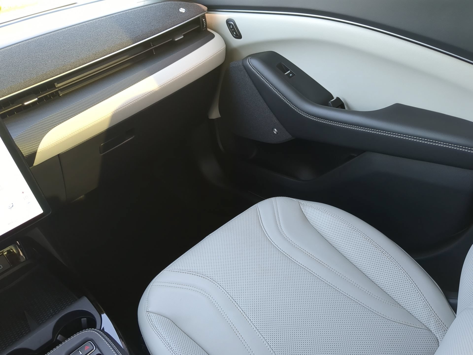 Certified 2023 Ford Mustang Mach-E Premium RWD image 52