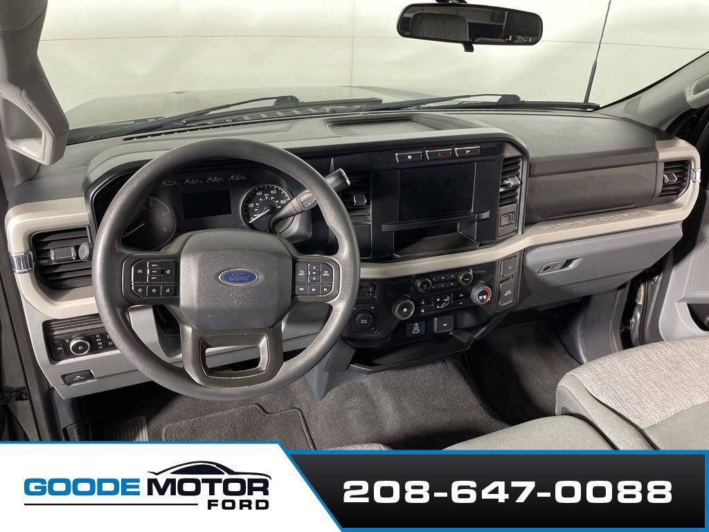 Certified 2024 Ford F250 XLT image 9