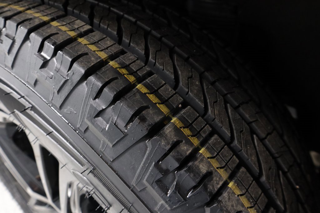 Used 2022 GMC Terrain AT4 w/ Infotainment Package II image 20