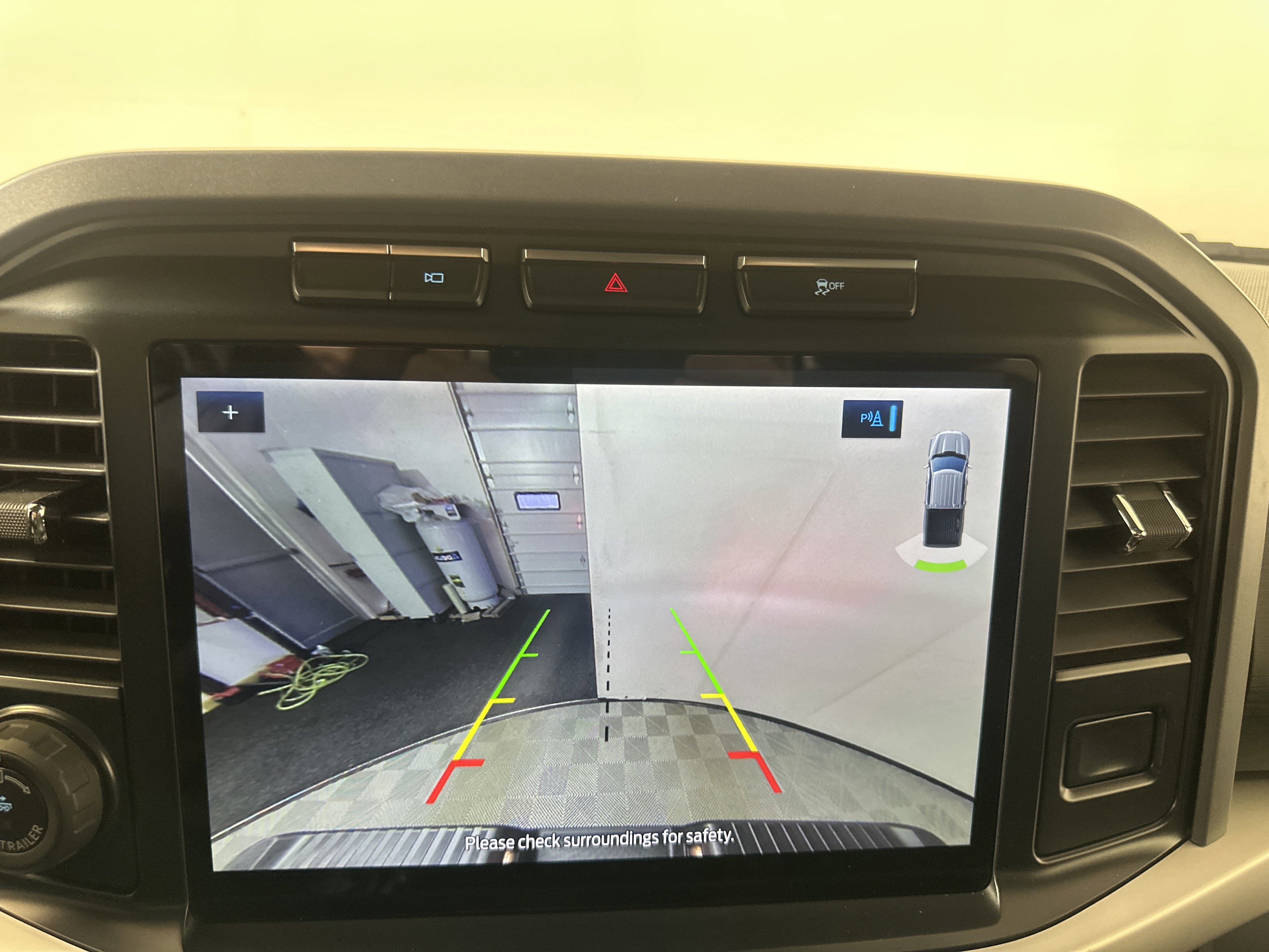 Certified 2022 Ford F150 XLT w/ Equipment Group 302A High image 20