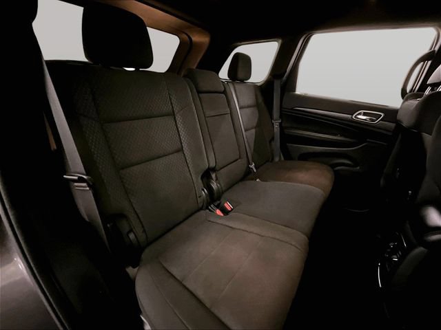 Used 2021 Jeep Grand Cherokee Laredo AWD/4WD image 26