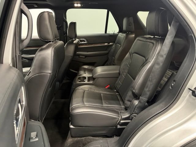Certified 2018 Ford Explorer Platinum AWD/4WD image 38