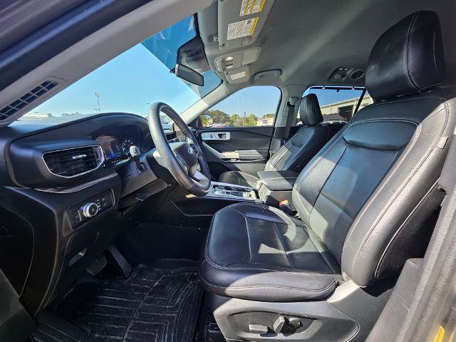 Certified 2022 Ford Explorer Limited AWD/4WD image 12