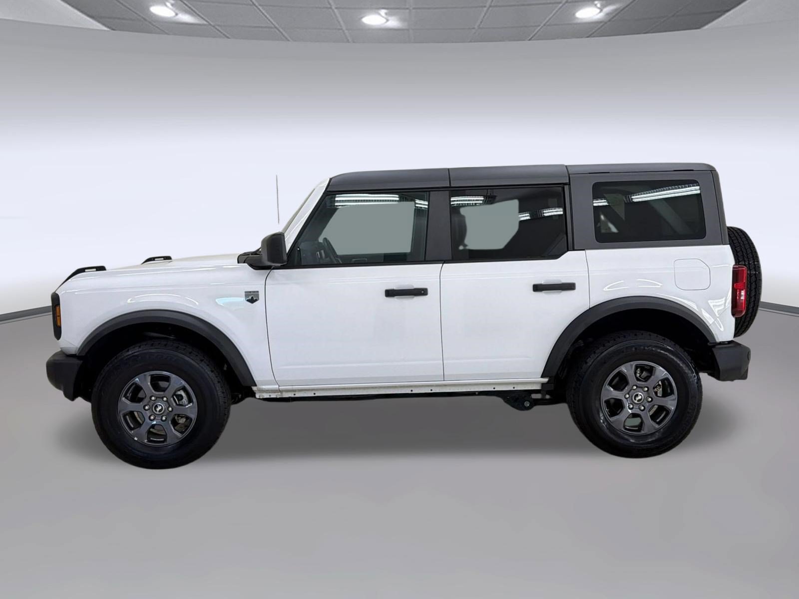 Certified 2025 Ford Bronco Big Bend AWD/4WD image 2