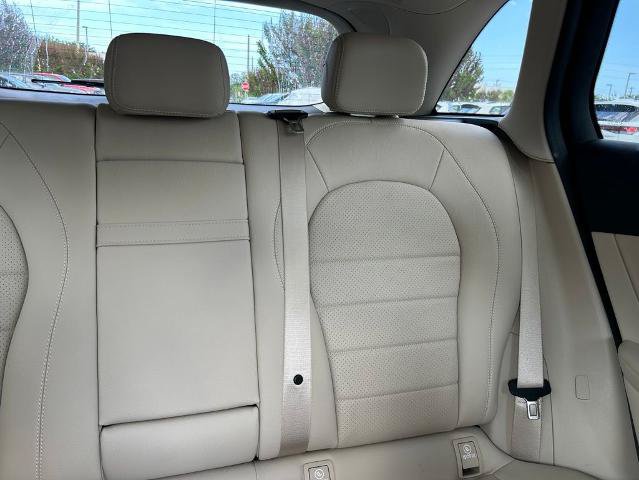 Used 2022 Mercedes-Benz GLC 300 image 13
