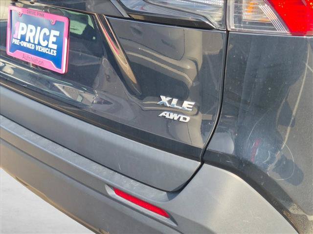 Used 2022 Toyota RAV4 XLE w/ Convenience Package AWD/4WD image 15