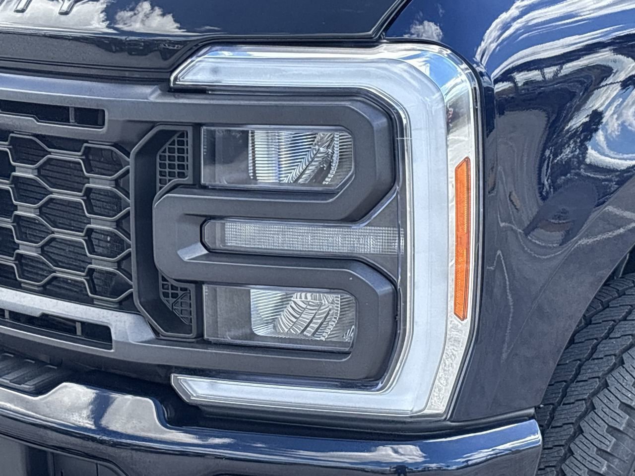 Certified 2023 Ford F250 Lariat w/ Sport Appearance Package image 12