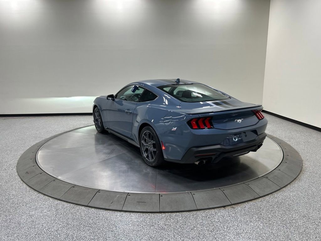 Certified 2024 Ford Mustang Coupe w/ 2.3L High Performance Package RWD image 10