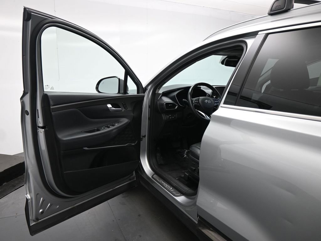 Used 2020 Hyundai Santa Fe Limited image 36