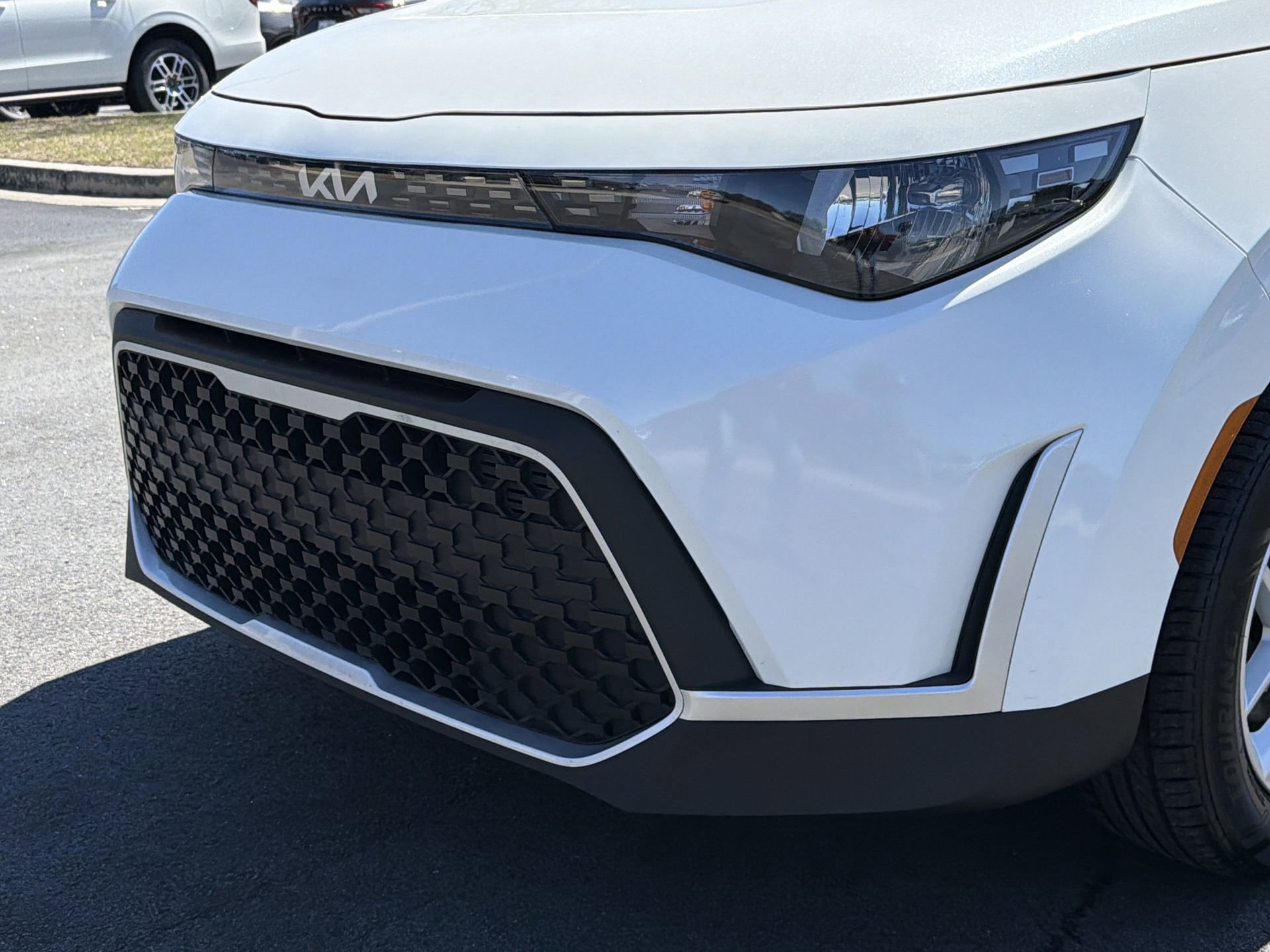 Used 2025 Kia Soul LX w/ LX Technology Package image 28