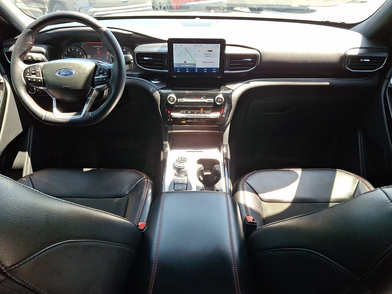 Certified 2022 Ford Explorer ST-Line AWD/4WD image 15