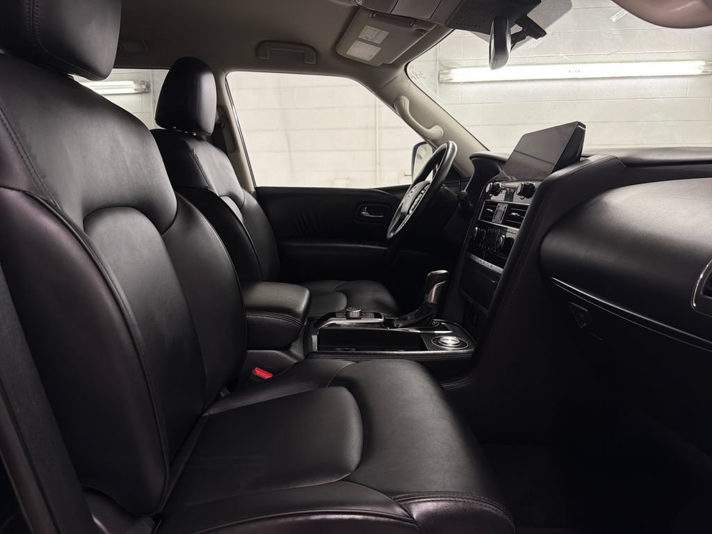 Used 2024 Nissan Armada SV RWD image 29