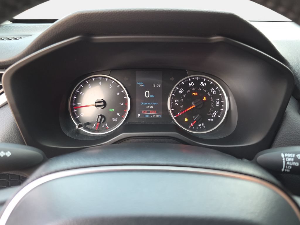 Used 2021 Toyota RAV4 XLE Premium AWD/4WD image 17