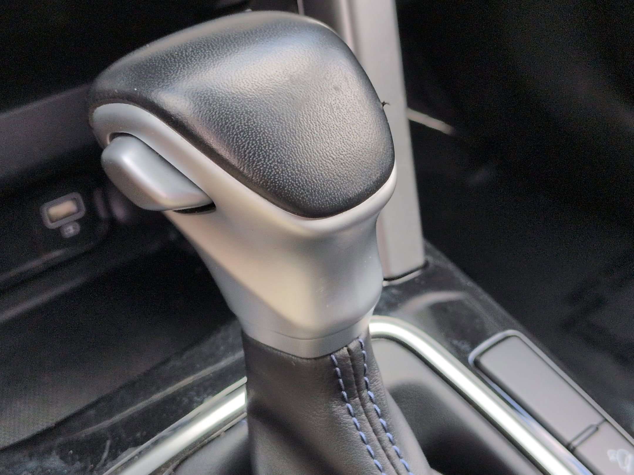 Used 2023 Kia Seltos S w/ Navigation Package image 27