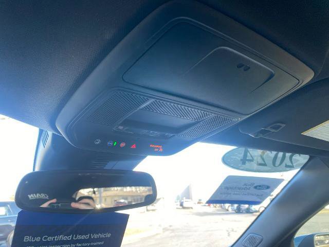 Used 2024 GMC Acadia Elevation w/ LPO, Floor Liner Package image 26