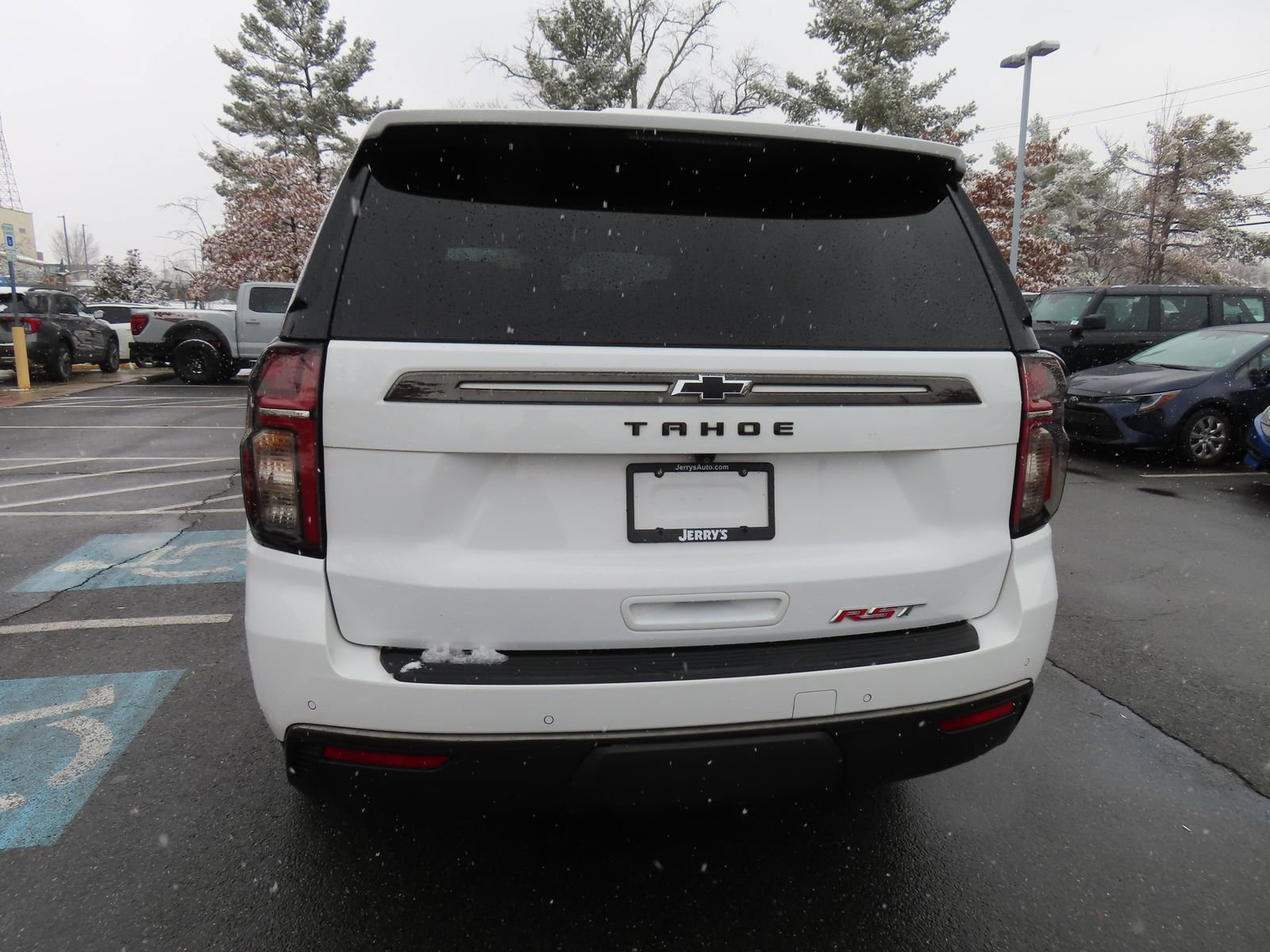 Used 2021 Chevrolet Tahoe RST w/ Rear Media and Nav Package image 4