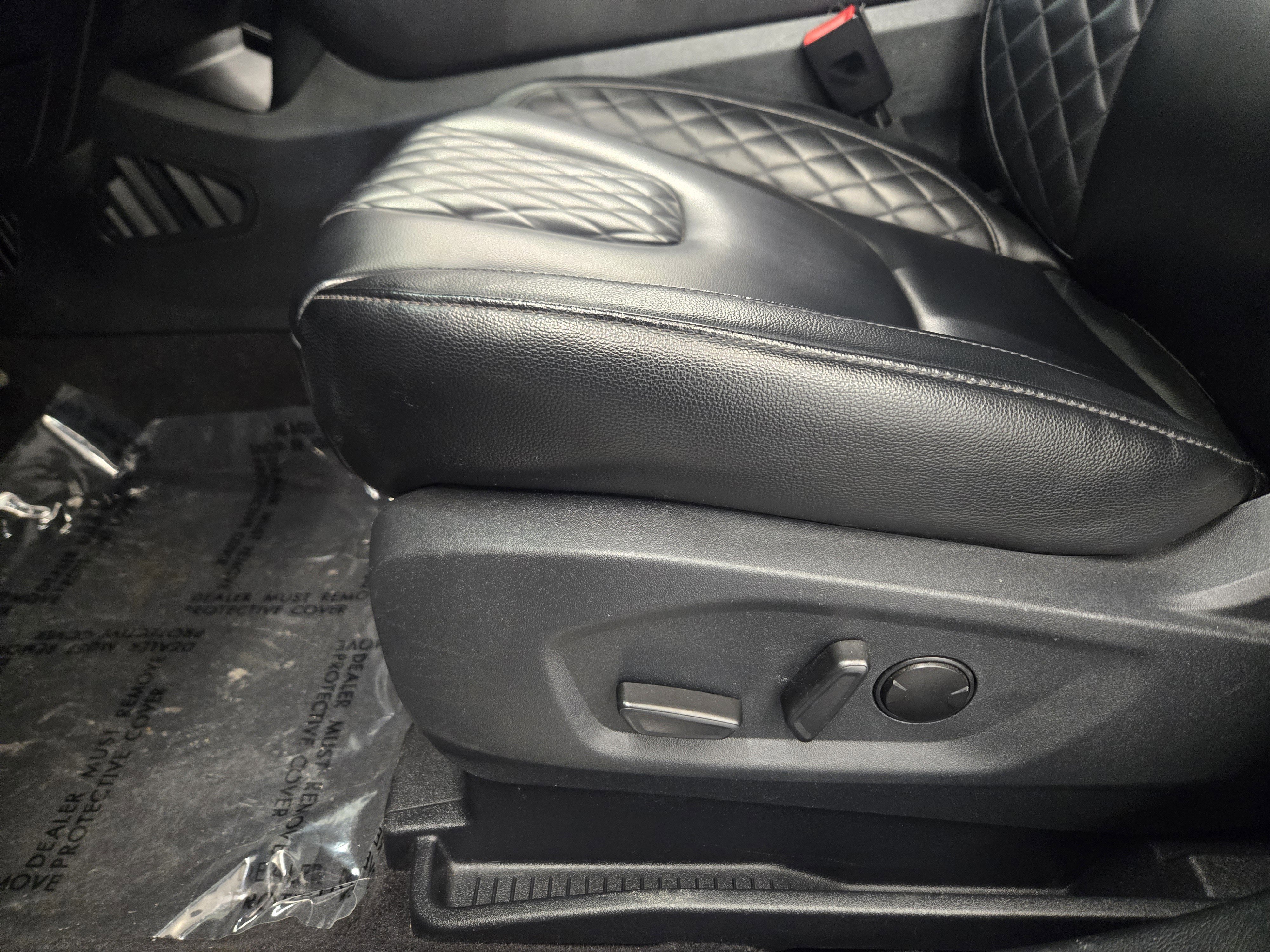 Certified 2024 Ford Edge Titanium image 23