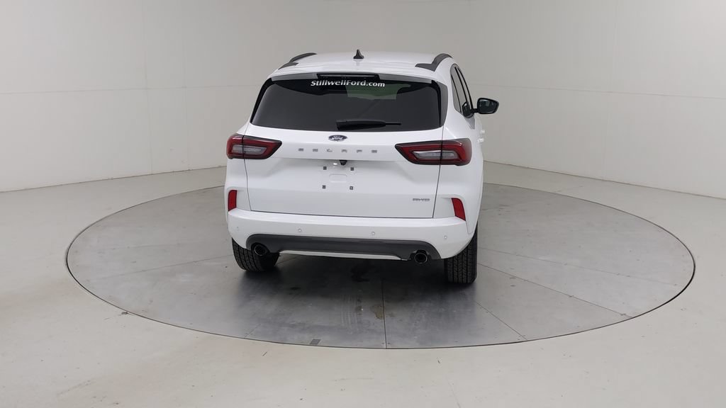 Certified 2023 Ford Escape ST-Line w/ Tech Pack #1 AWD/4WD image 14