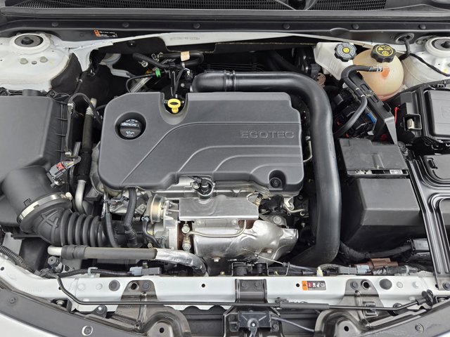 Used 2024 Chevrolet Malibu LT FWD image 27