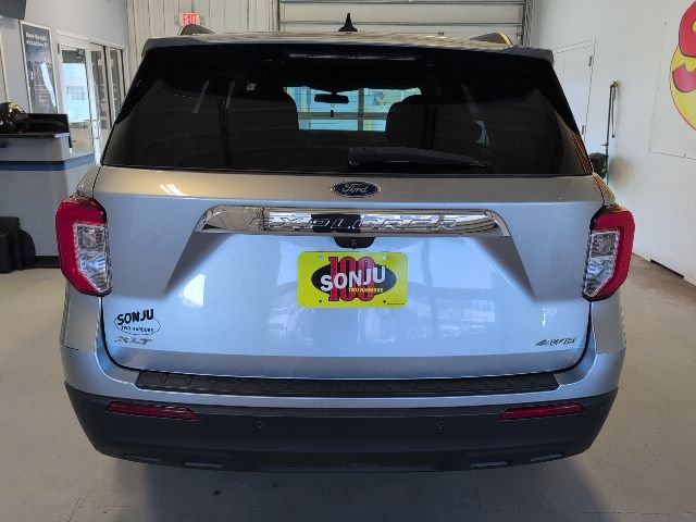 Certified 2022 Ford Explorer XLT AWD/4WD image 4