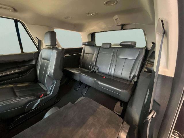 Certified 2024 Ford Expedition XLT image 18