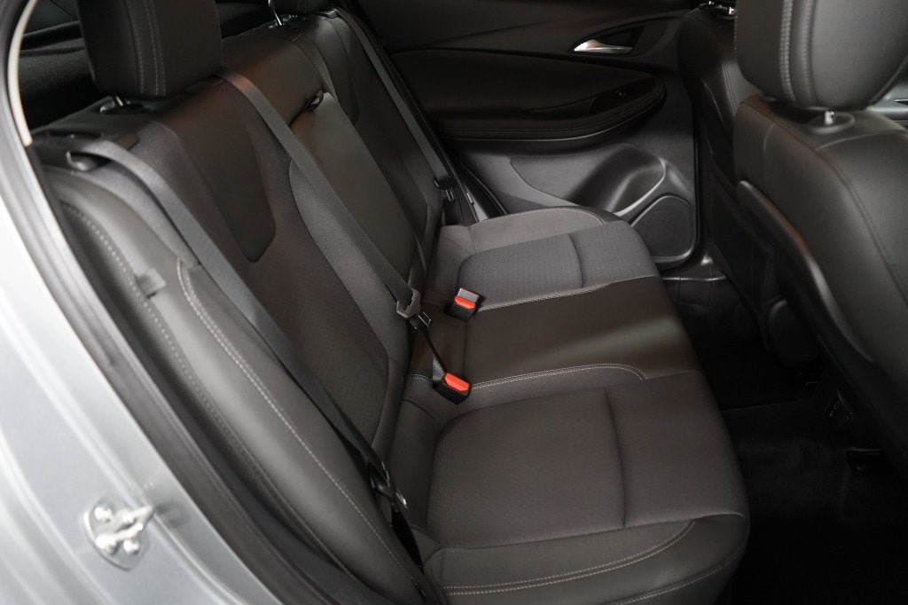 Used 2024 Buick Encore GX Preferred w/ Comfort Package AWD/4WD image 20