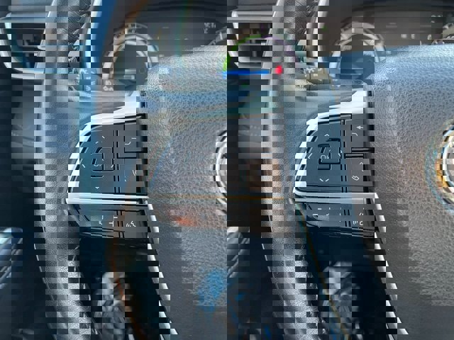 Used 2022 Toyota Highlander XLE image 19