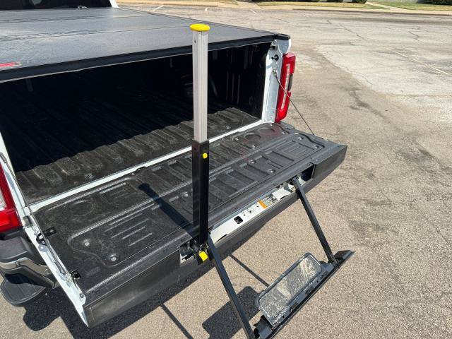 Certified 2025 Ford F250 Lariat w/ Lariat Ultimate Package AWD/4WD image 17