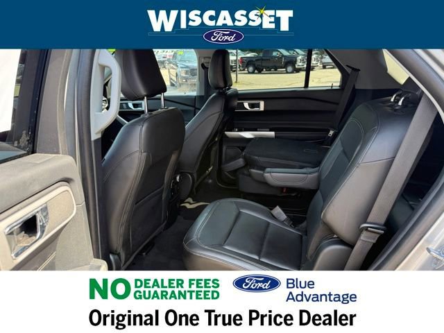 Certified 2022 Ford Explorer XLT w/ Equipment Group 202A image 12
