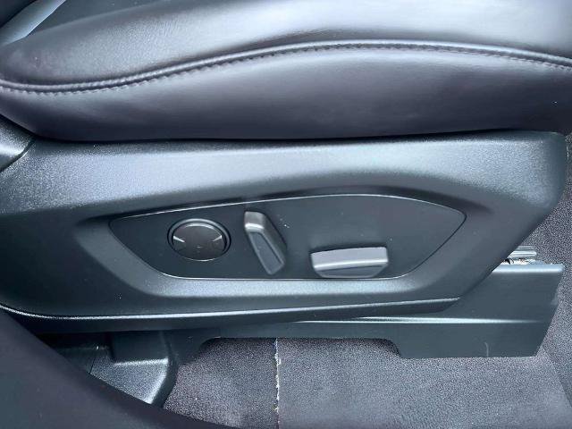 Certified 2023 Ford Explorer XLT w/ Equipment Group 202A AWD/4WD image 10