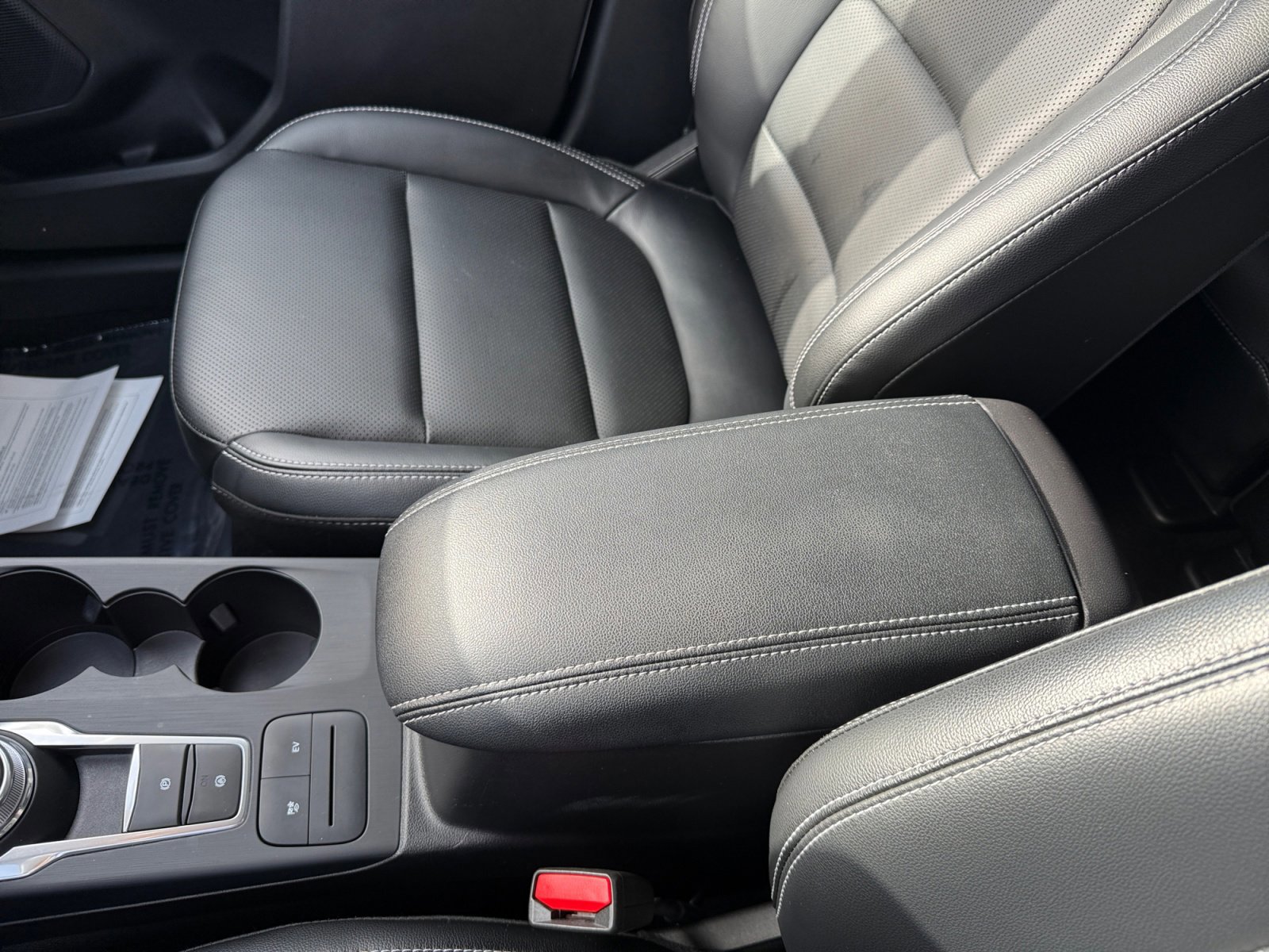 Certified 2022 Ford Escape SEL w/ Technology Package image 14