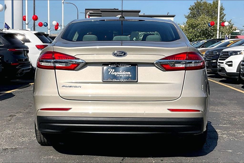 Certified 2019 Ford Fusion S FWD image 3