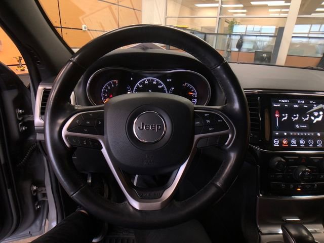 Used 2020 Jeep Grand Cherokee Altitude image 13