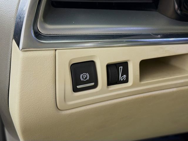 Used 2019 Cadillac XT5 Luxury image 12