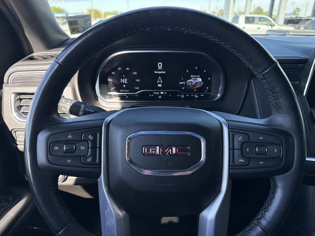 Used 2022 GMC Yukon XL SLT w/ SLT Premium Package image 30