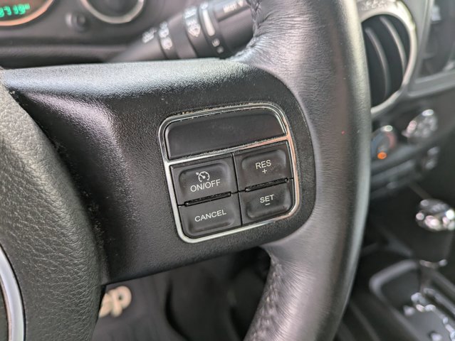 Used 2017 Jeep Wrangler Unlimited Sahara w/ Connectivity Group image 16