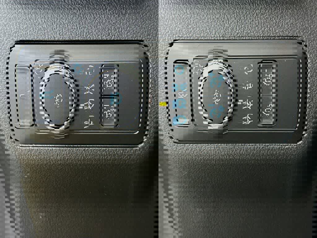 Certified 2022 Ford Escape SEL image 27