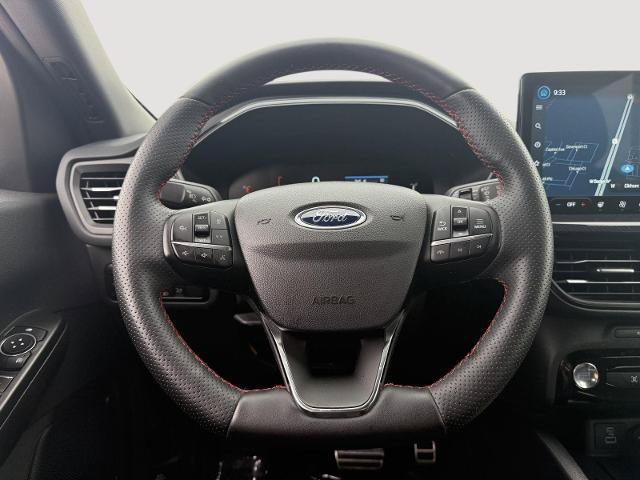 Certified 2023 Ford Escape ST-Line w/ Tech Pack #1 AWD/4WD image 13