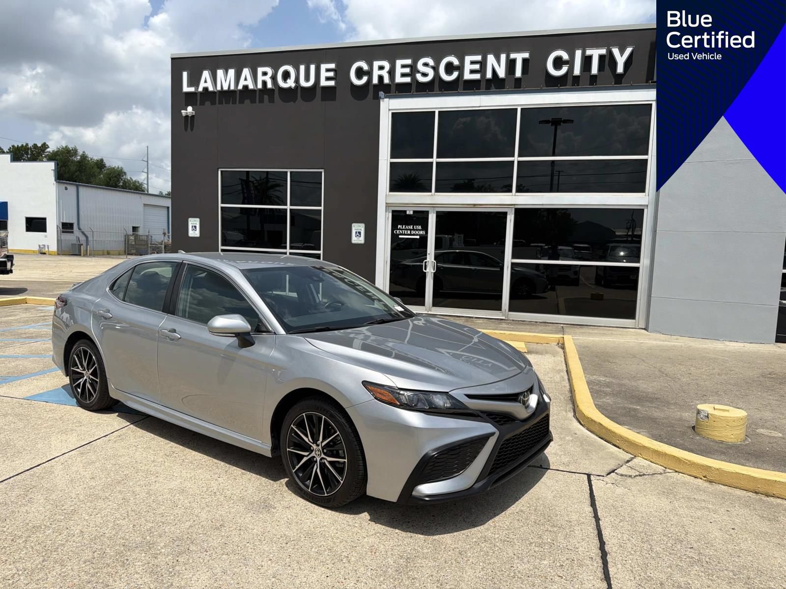 Used 2024 Toyota Camry SE
